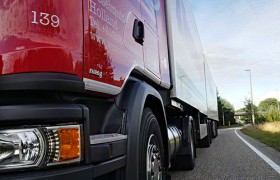 Primeur: Scania LNG naar 50 ton GTW dankzij proef met Wezenberg